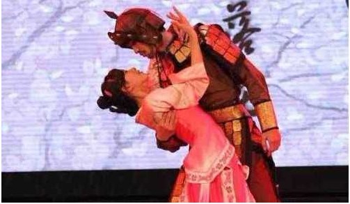 QQ截图20111130215047.jpg