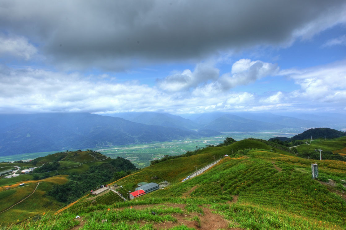 IMG_6055_6_7_tonemapped.jpg